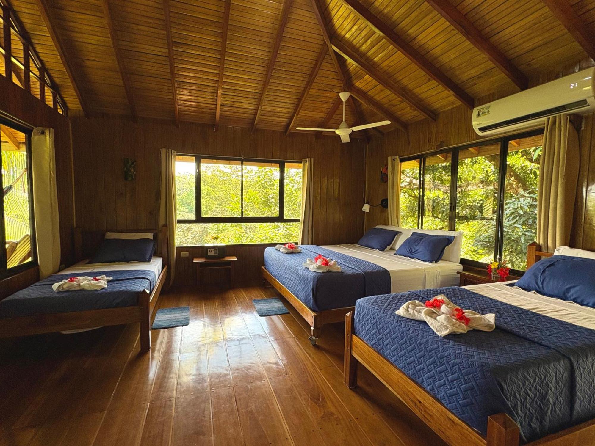 مبيت وإفطار Drakes Bay Casa Horizontes Corcovado المظهر الخارجي الصورة
